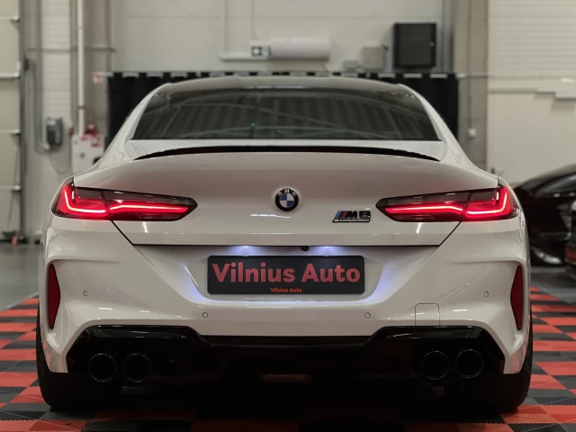 2022 BMW M8 – nuotrauka 5
