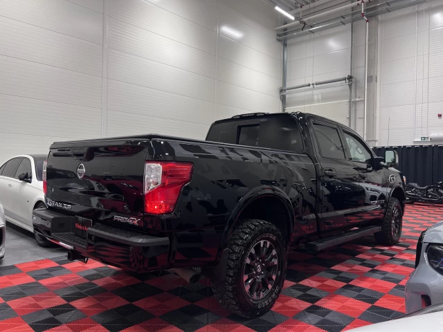 2019 Nissan Titan – nuotrauka 4