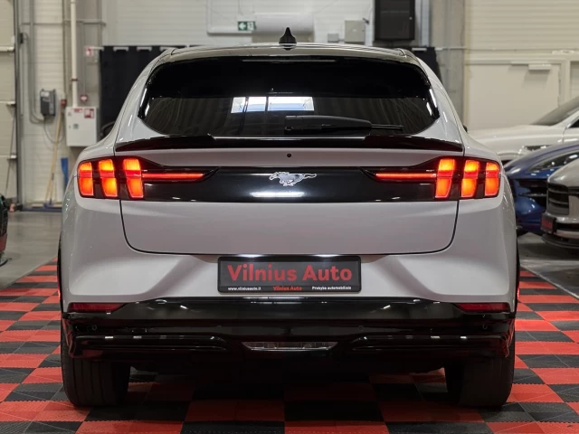 2023 Ford Mustang Mach-E – nuotrauka 5