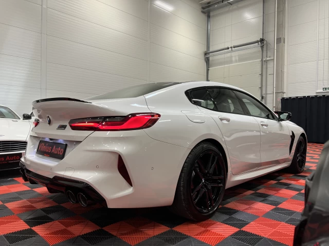 2022 BMW M8 – nuotrauka 4