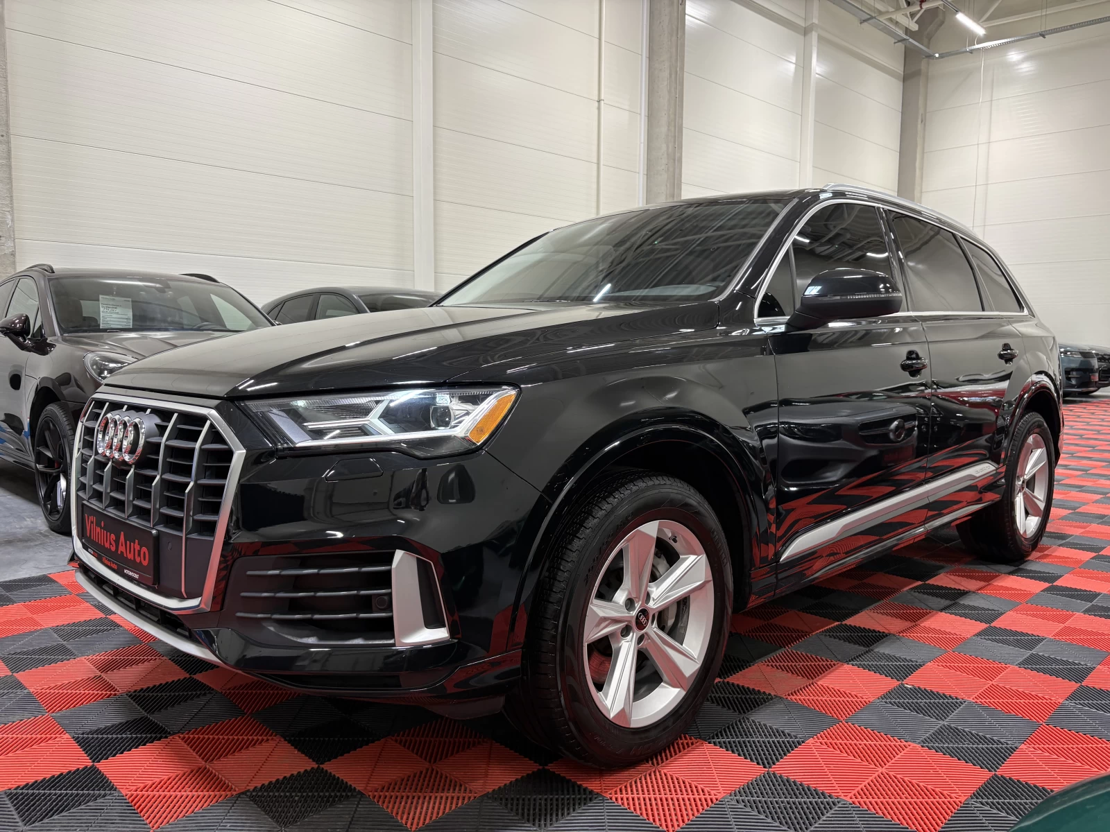2022 Audi Q7 – nuotrauka 1