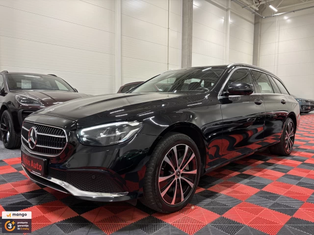 2022 Mercedes-Benz E300