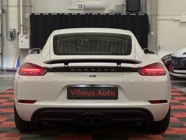 2017 Porsche Cayman – nuotrauka 5