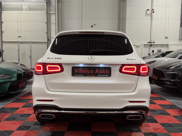 2022 Mercedes-Benz GLC300 – nuotrauka 5