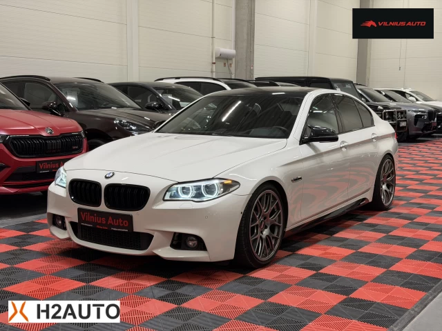 2016 BMW 550