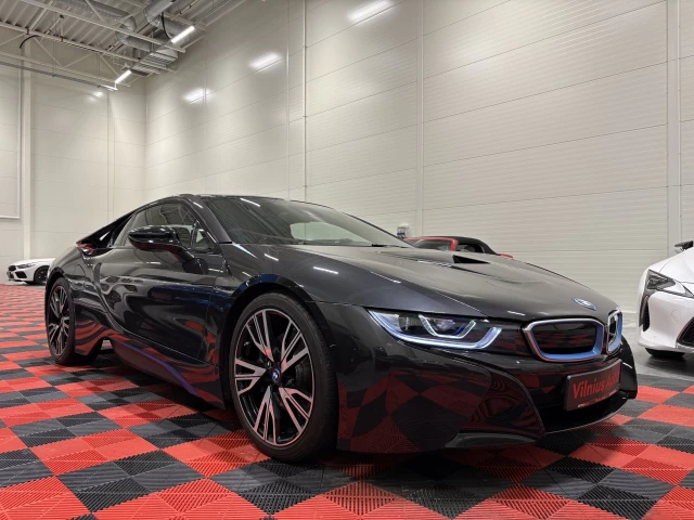 2017 BMW i8 – nuotrauka 3