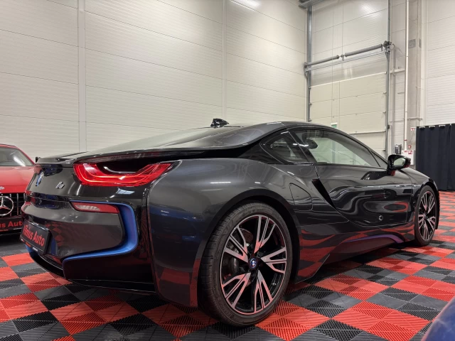 2017 BMW i8 – nuotrauka 4