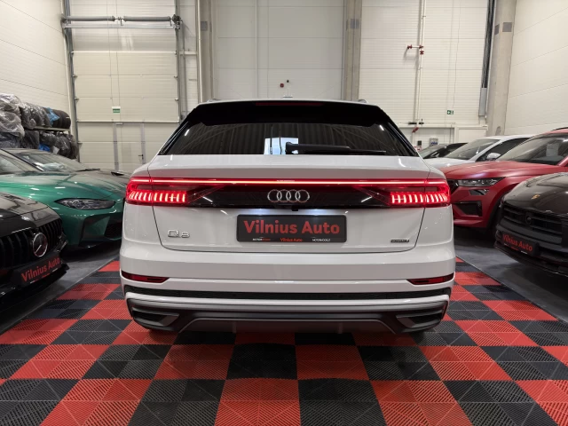 2021 Audi Q8 – nuotrauka 5