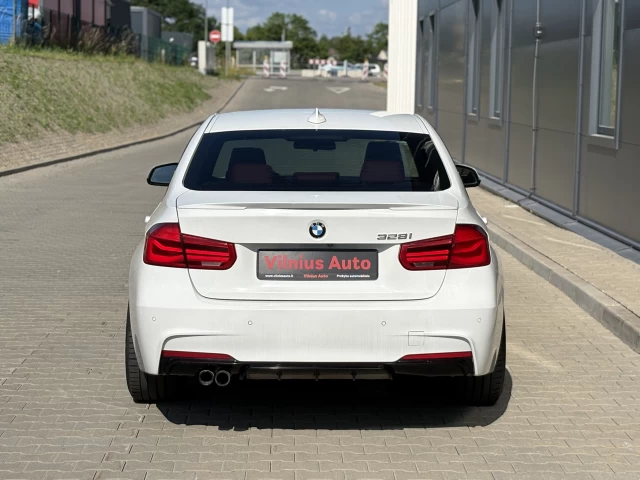 2016 BMW 328 – nuotrauka 5