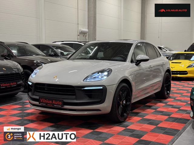 2020 Porsche Macan