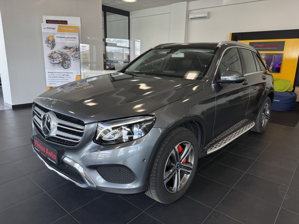 2017 Mercedes-Benz GLC220