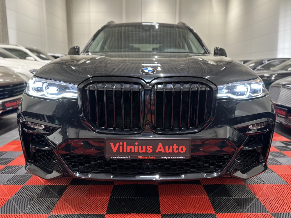 2019 BMW X7