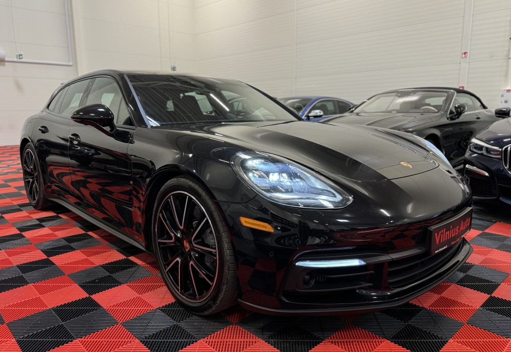 2018 Porsche Panamera