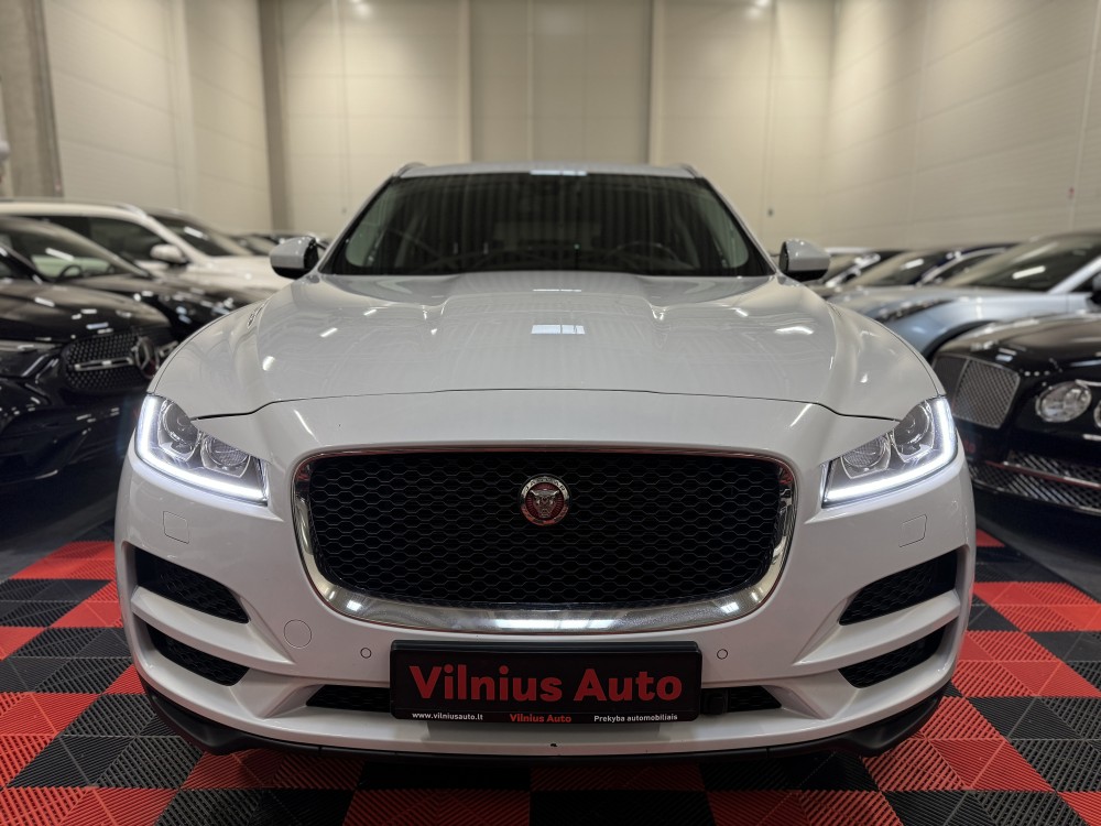 2018 Jaguar F-Pace