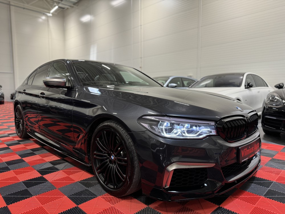 2018 BMW M550