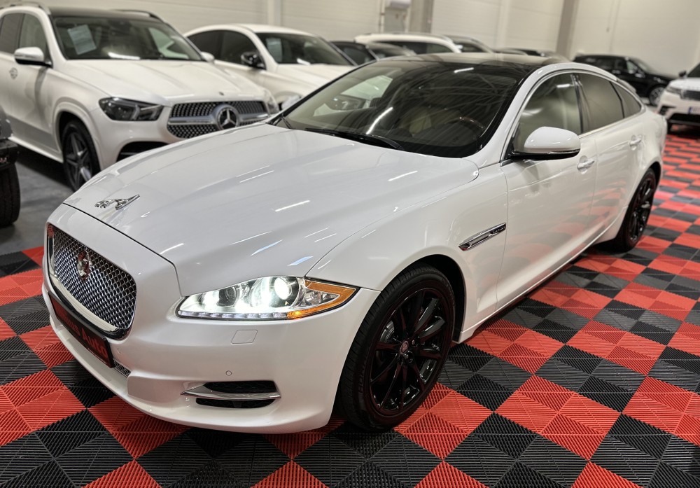 2015 Jaguar XJ