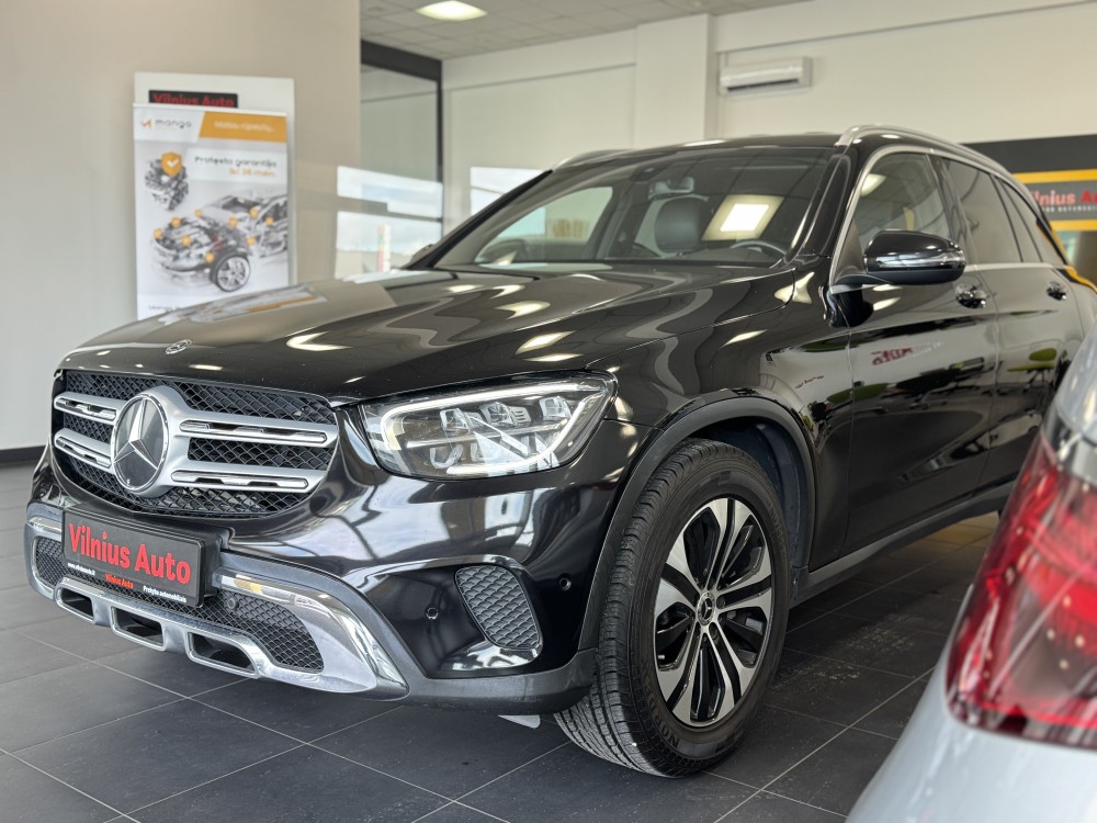 2019 Mercedes-Benz GLC220