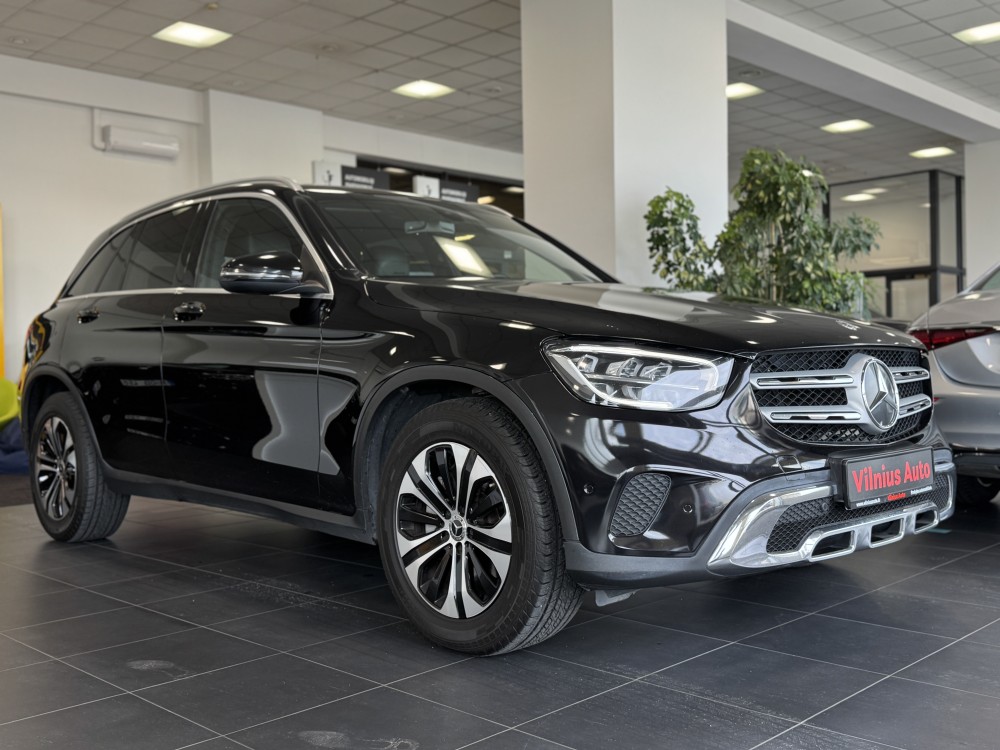 2019 Mercedes-Benz GLC220