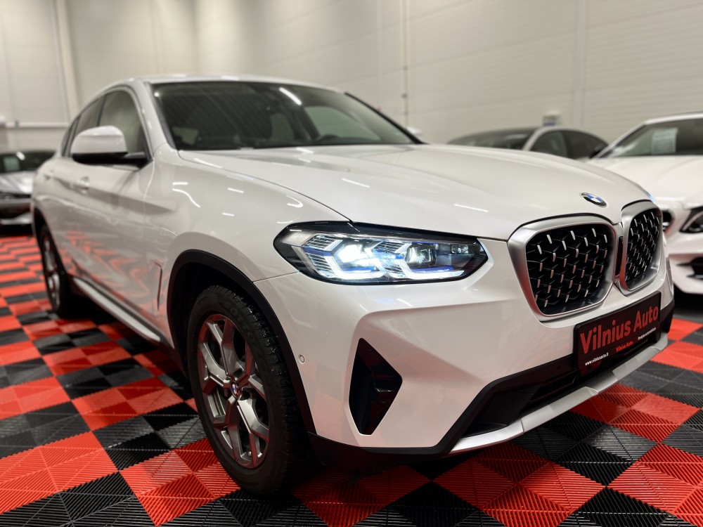 2022 BMW X4