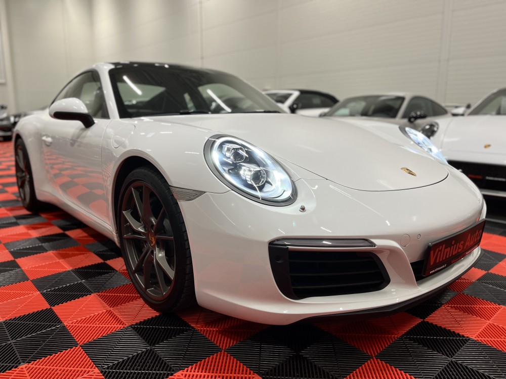 2018 Porsche 911