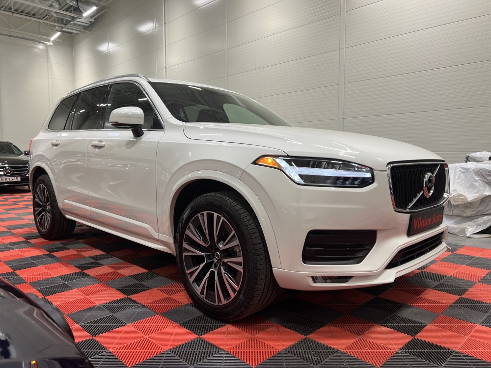 2022 Volvo XC90