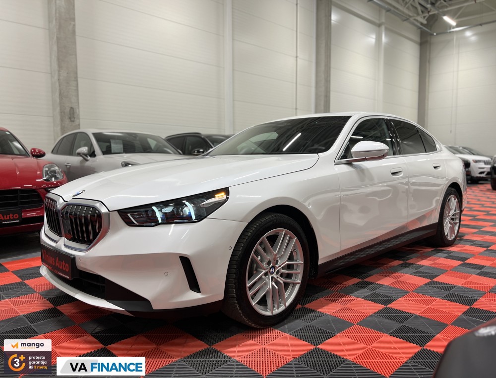 2024 BMW 530