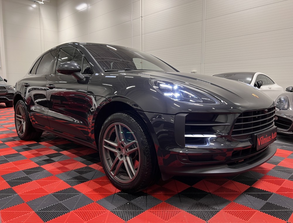 2020 Porsche Macan