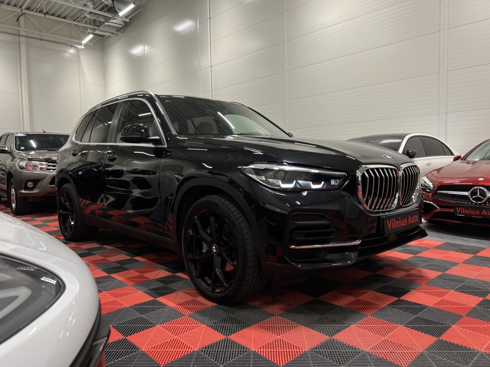 2022 BMW X5