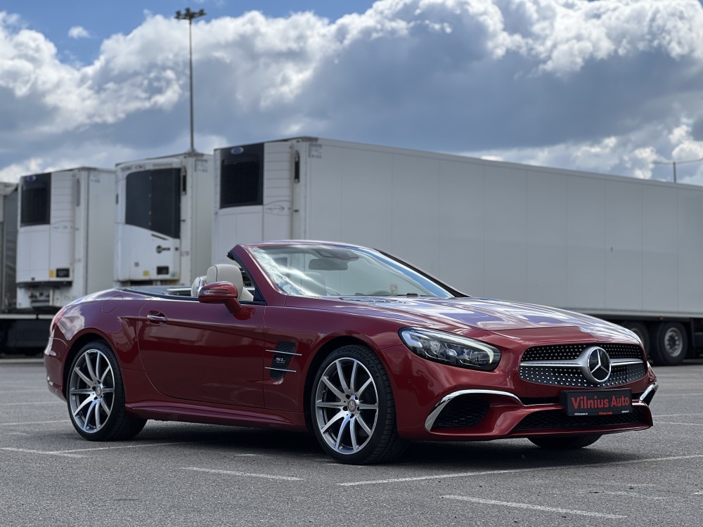 2017 Mercedes-Benz SL550
