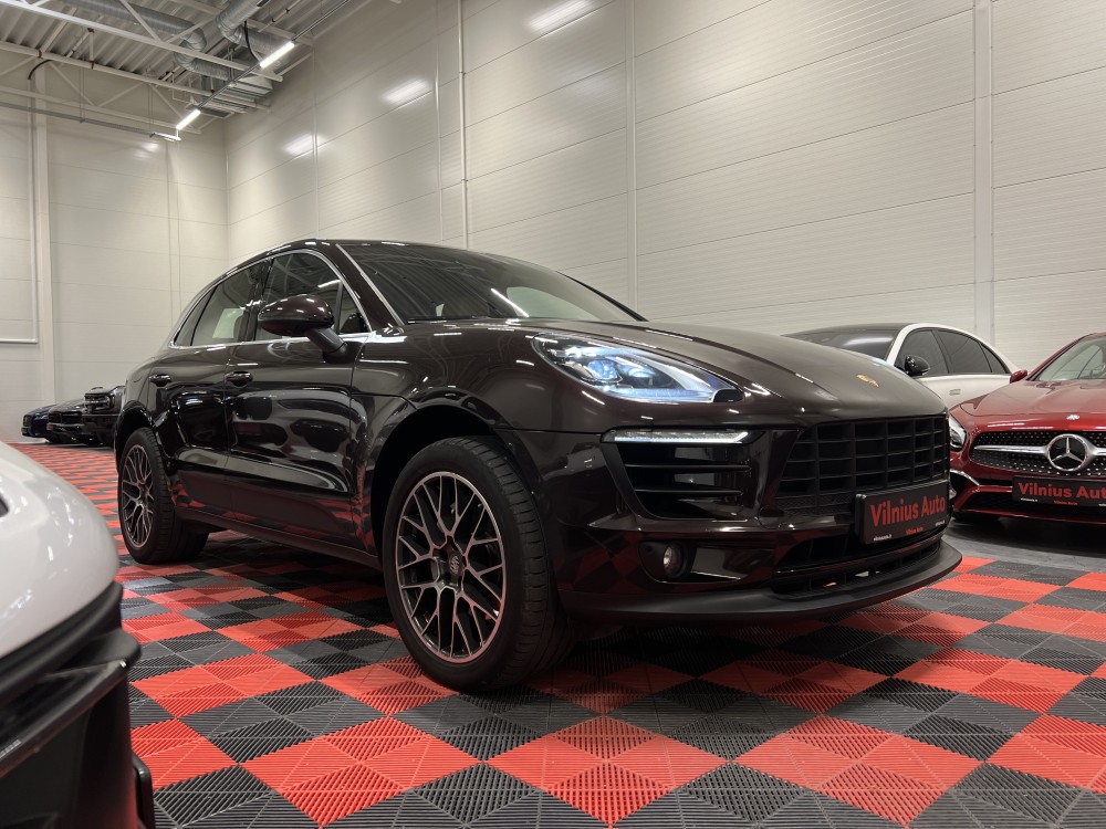 2018 Porsche Macan
