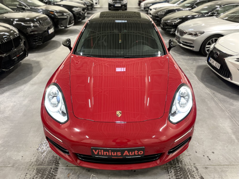 2014 Porsche Panamera