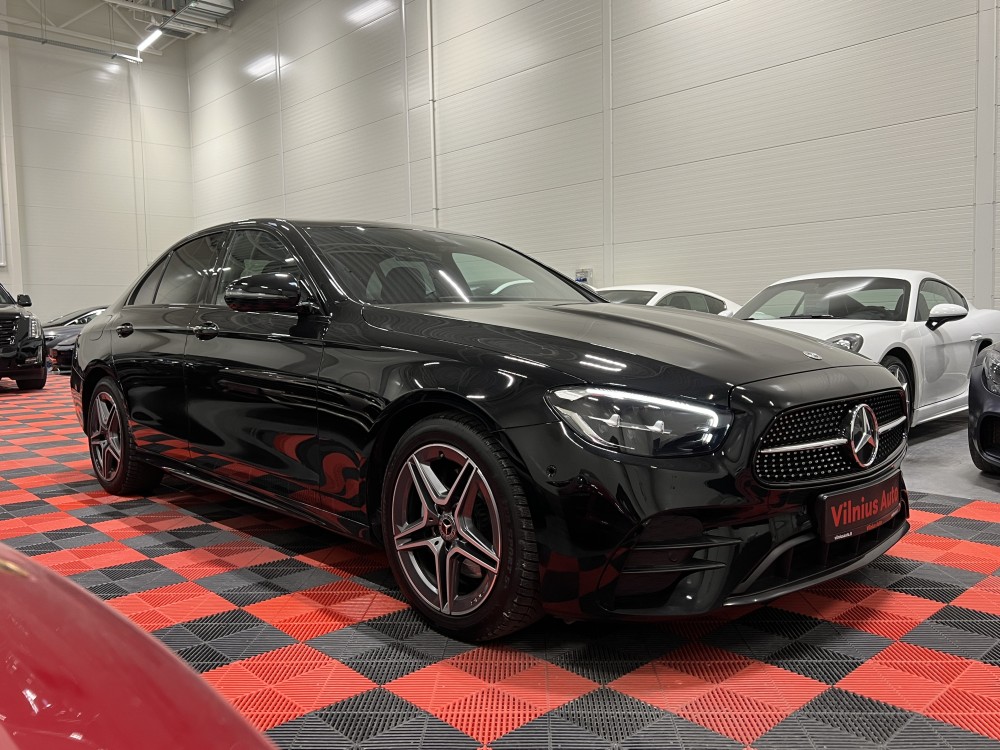 2021 Mercedes-Benz E200