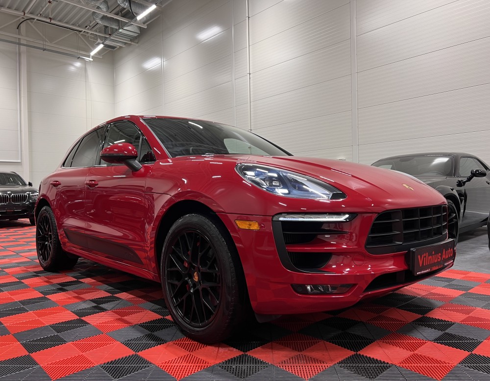 2018 Porsche Macan