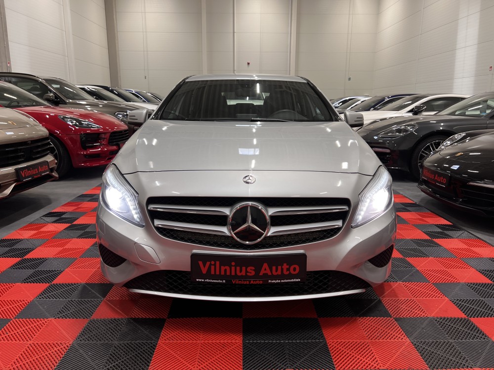 2013 Mercedes-Benz A200