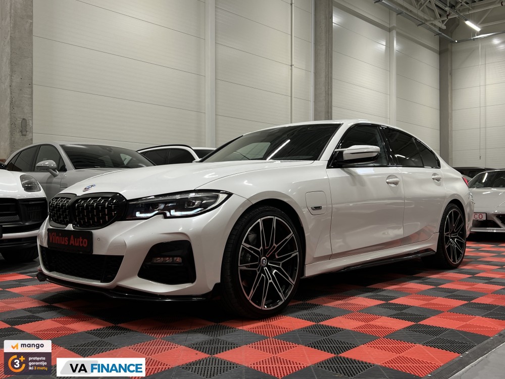 2022 BMW 330