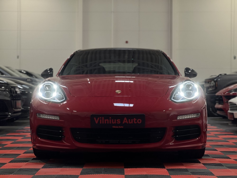 2014 Porsche Panamera