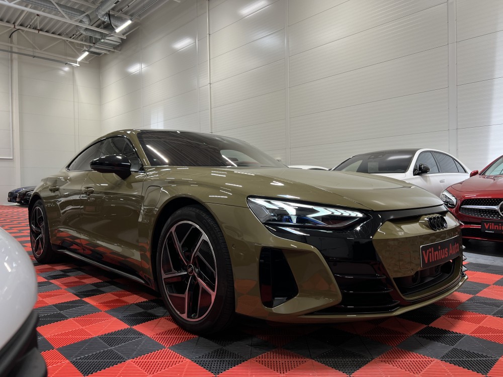 2022 Audi e-tron GT