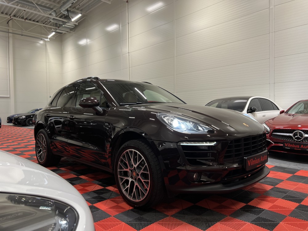 2018 Porsche Macan