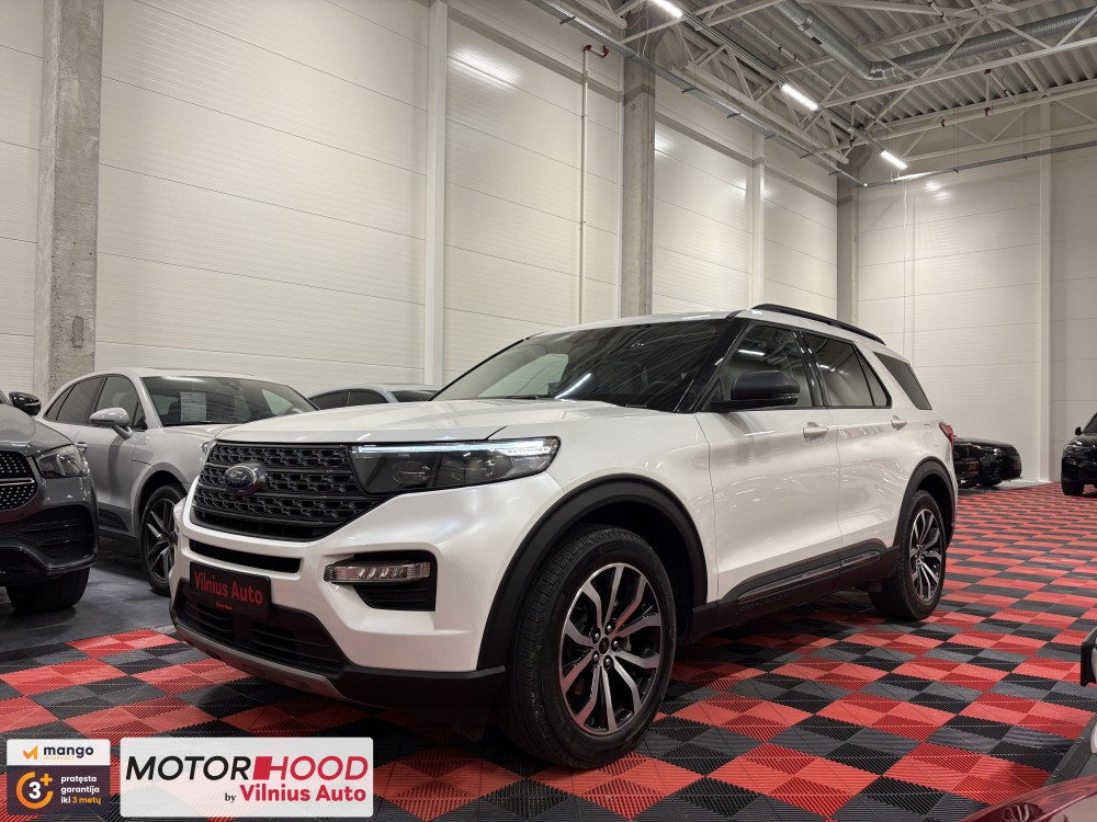 2021 Ford Explorer