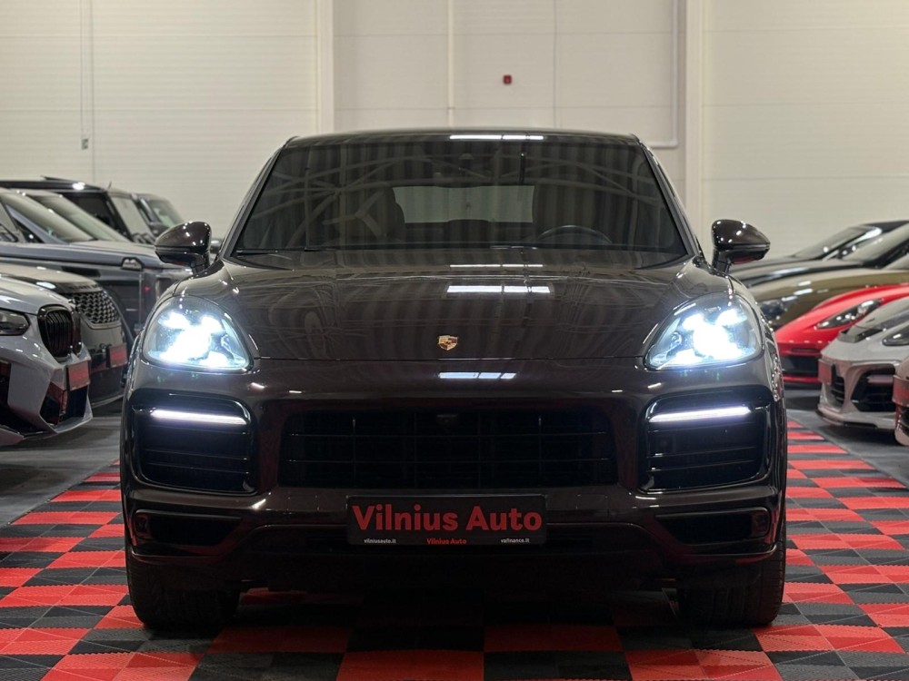 2022 Porsche Cayenne Coupe