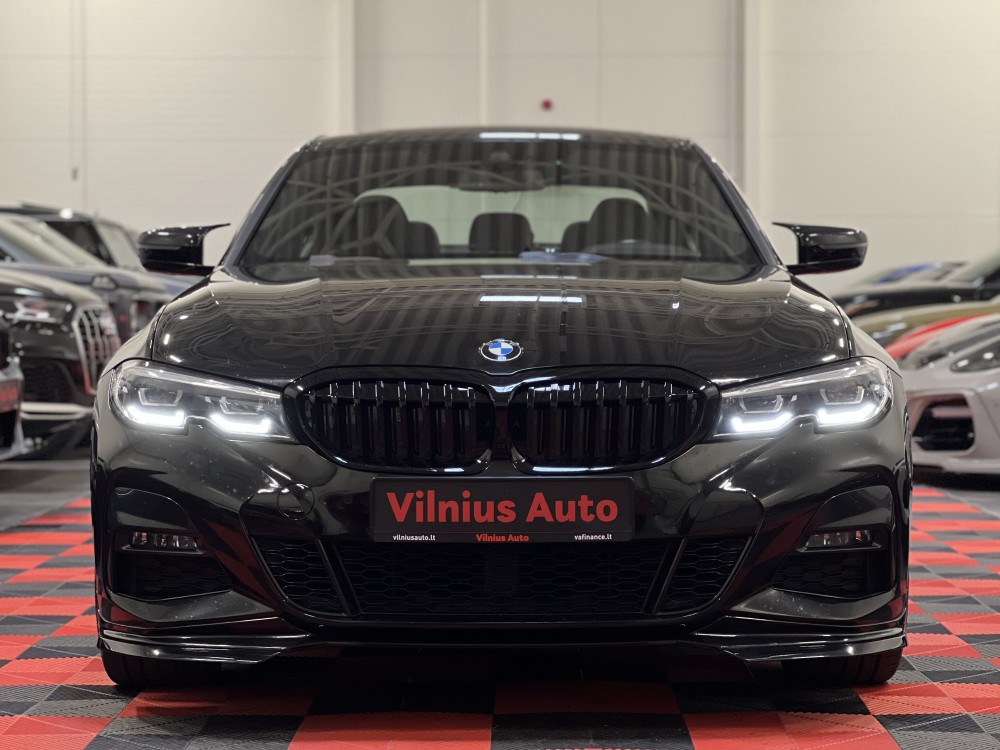 2020 BMW 330