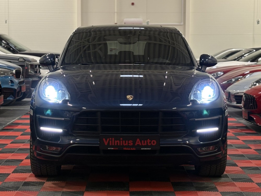 2015 Porsche Macan