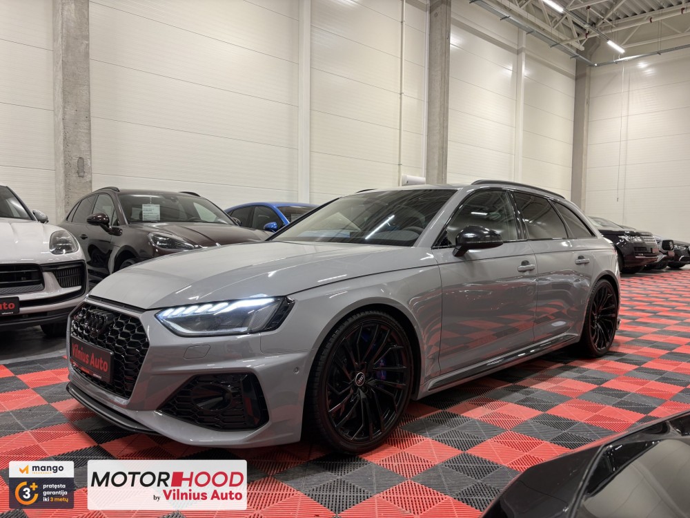 2021 Audi RS4