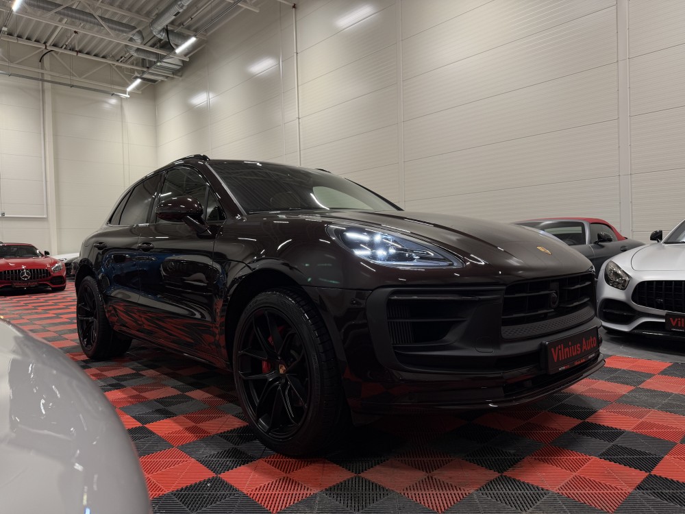 2021 Porsche Macan