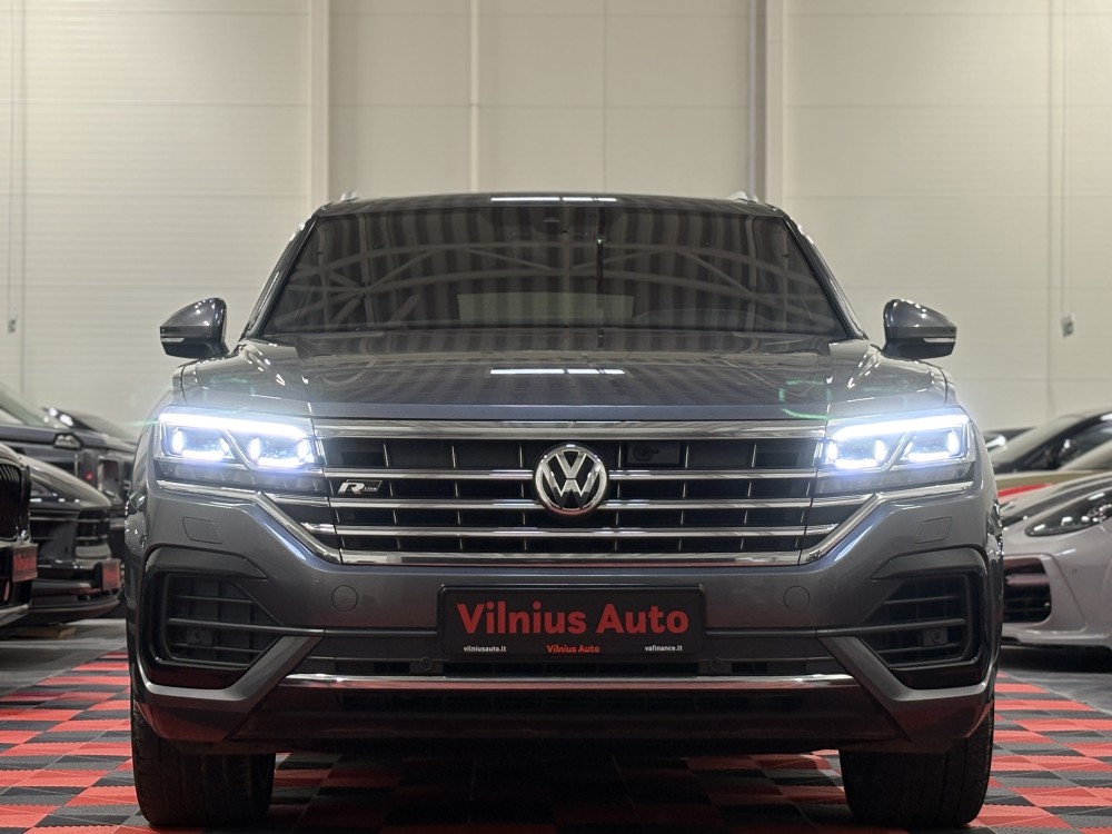 2019 Volkswagen Touareg