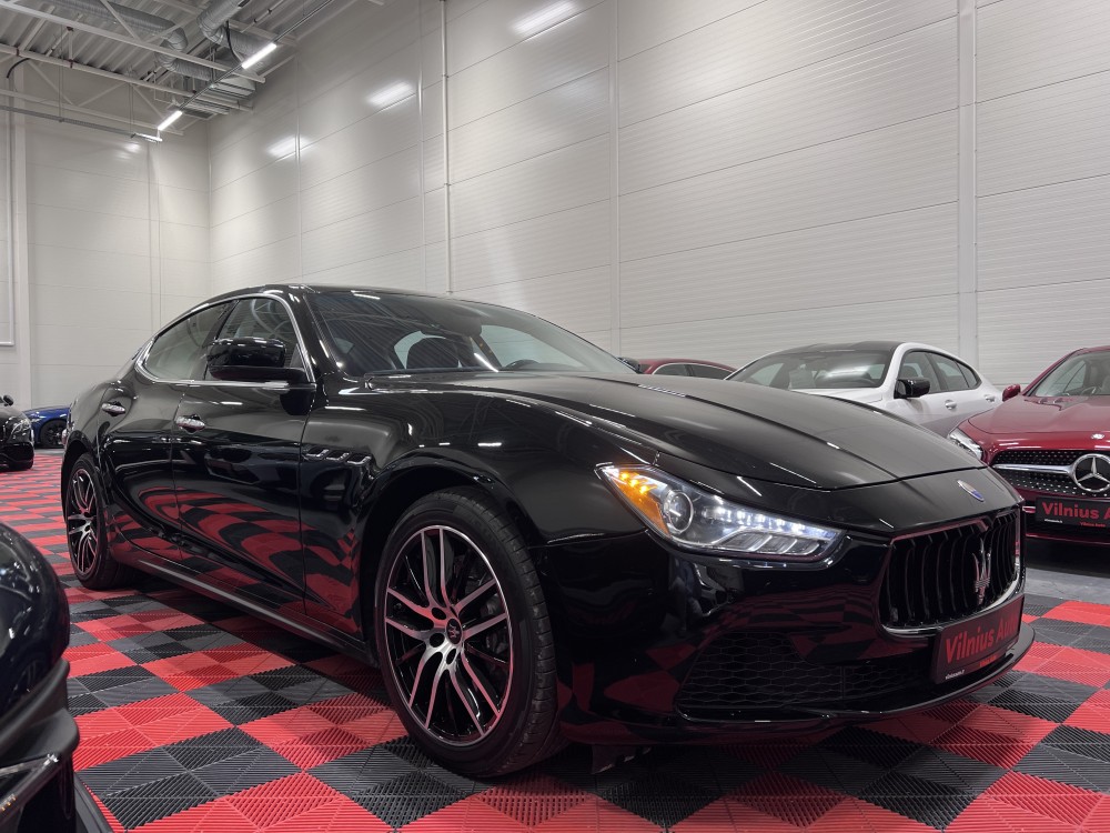 2015 Maserati Ghibli