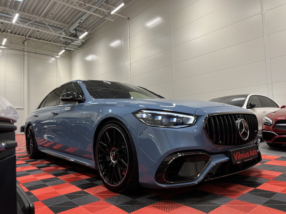 2024 Mercedes-Benz S63 AMG