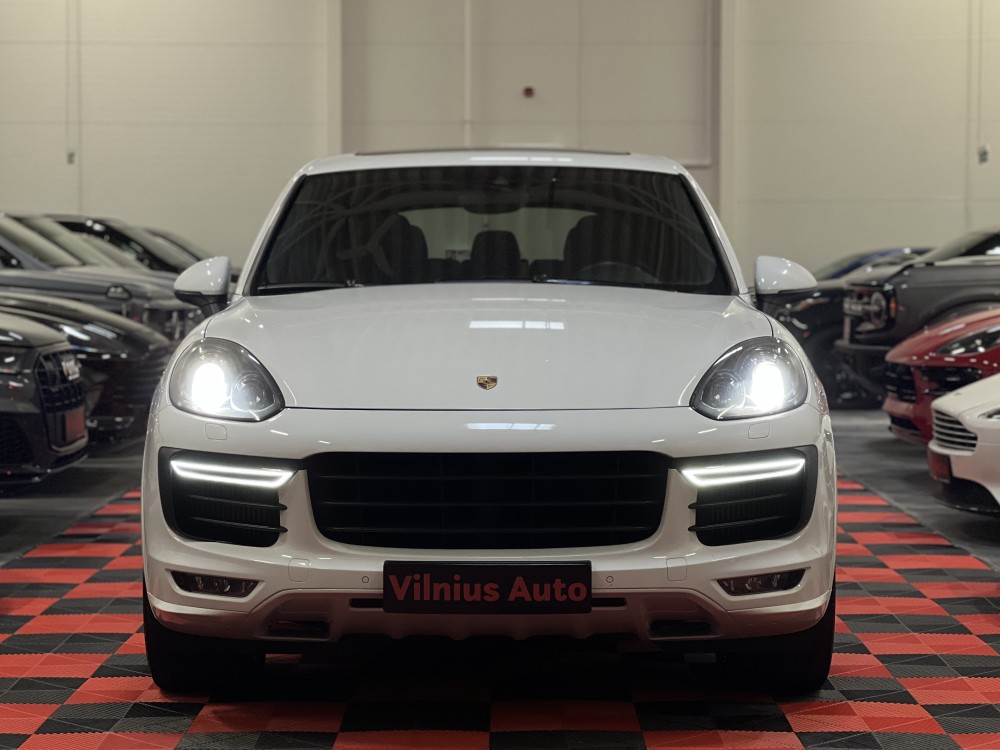 2015 Porsche Cayenne