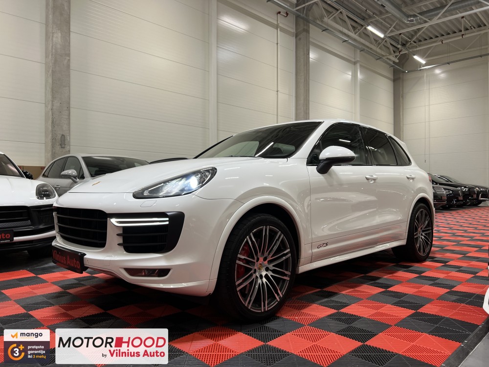 2015 Porsche Cayenne