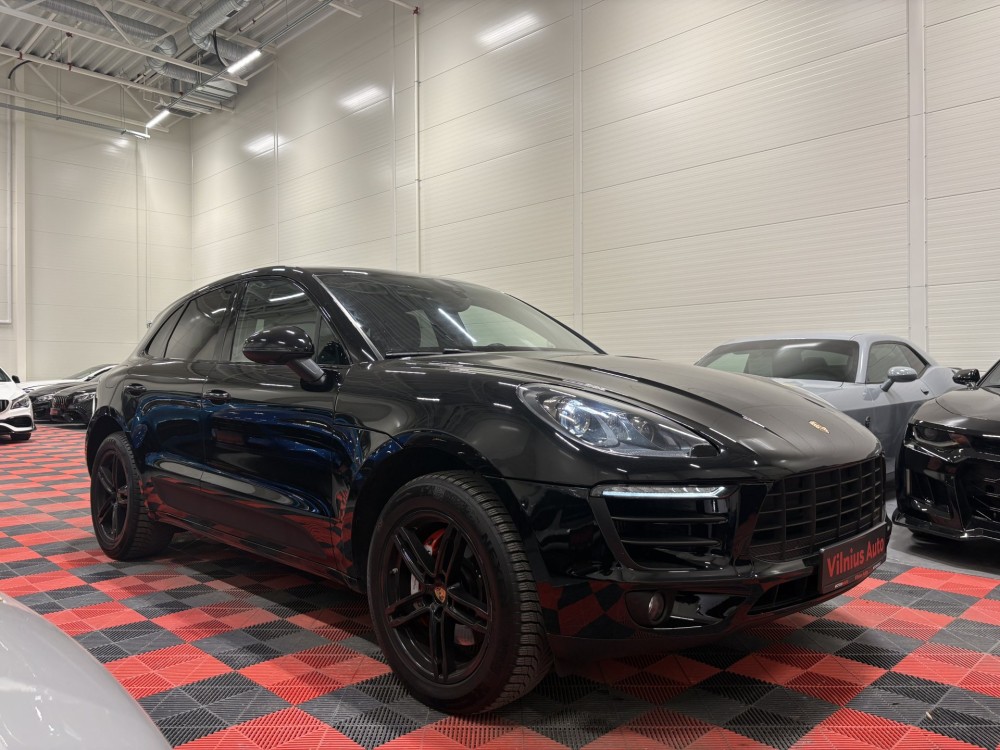 2018 Porsche Macan